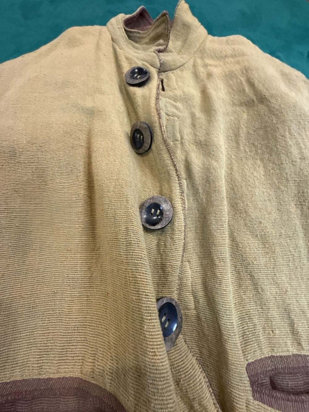 Tribe a people united 100% Hand Woven Cotton Made In Nepal Jacket Size XL - Picture 2 of 5